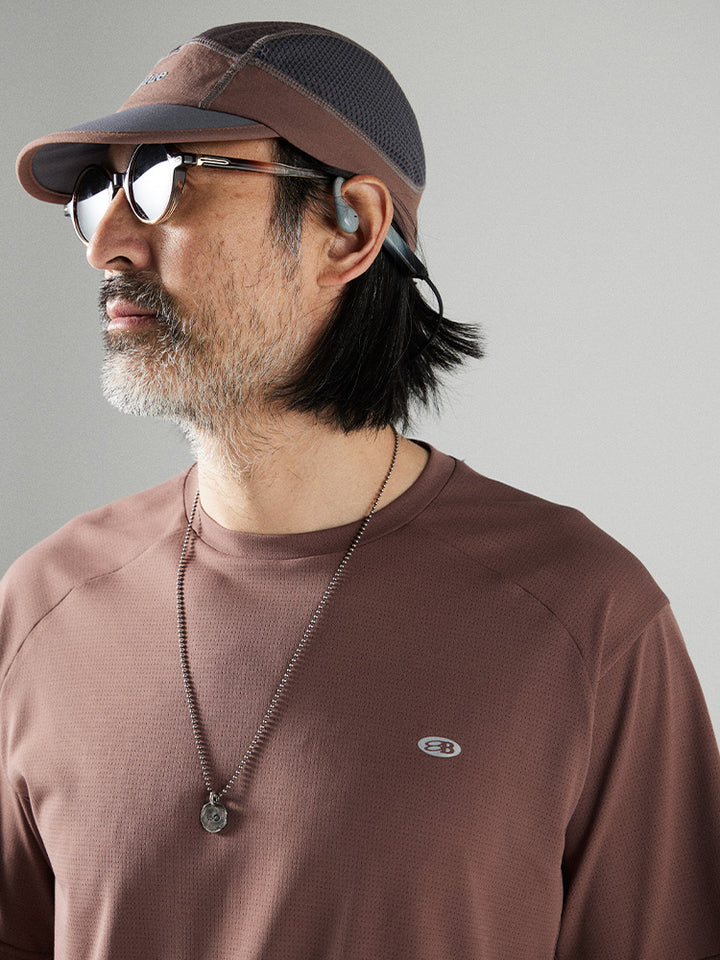 スポーツTシャツ