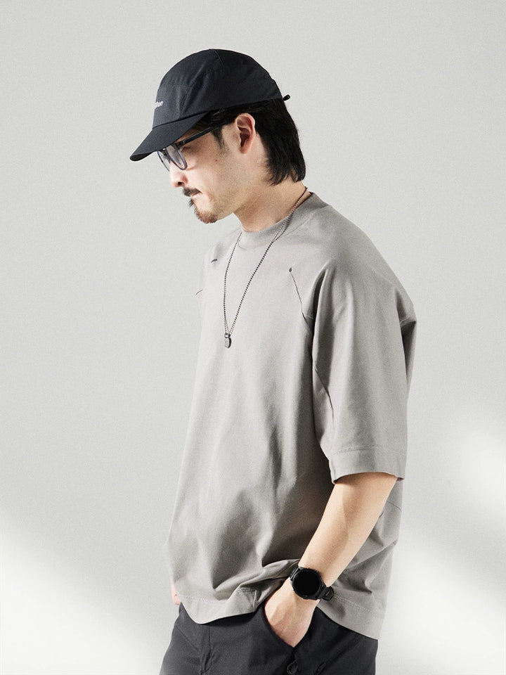 クルーネックTシャツ