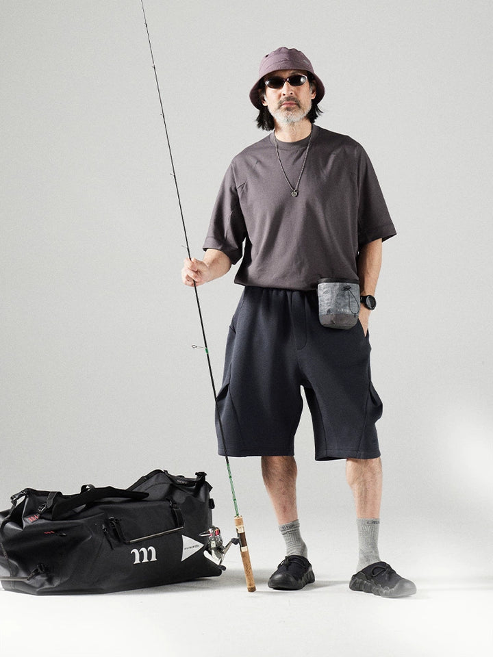 クルーネックTシャツ